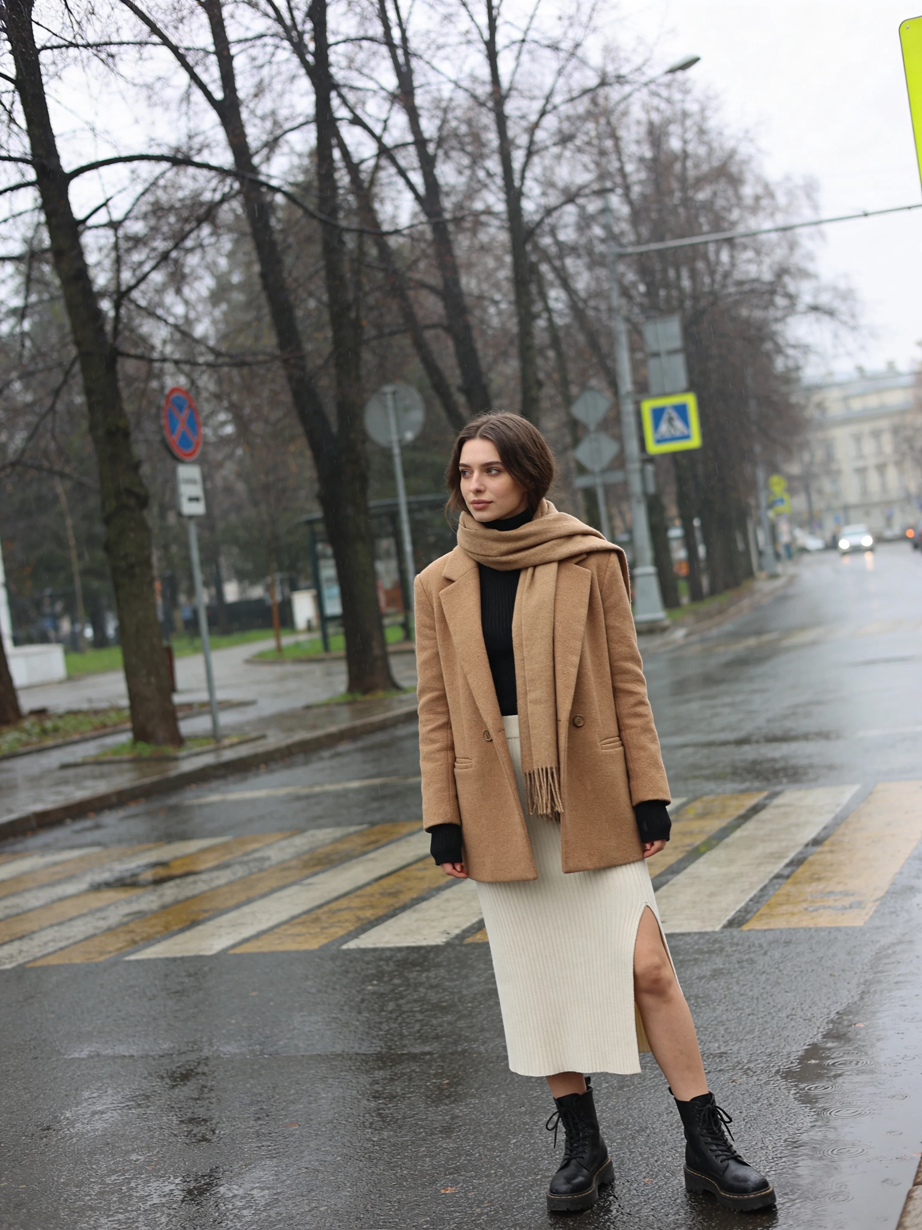 Camel Coat Maxi Combat